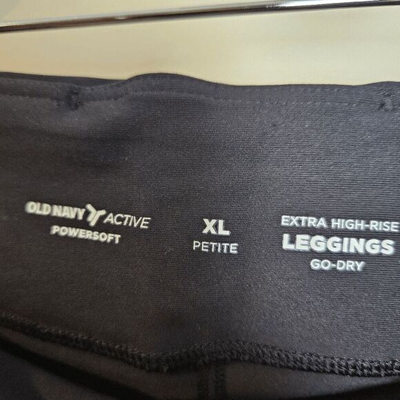 Old Navy Extra High-Rise Leggings Powersoft Go Dry NWT Women's Black Size XL/Pet - Picture 4 of 5